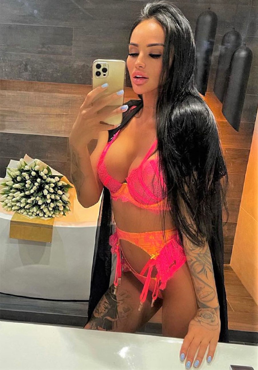 Проститутка Ираида СПб у метро Электросила, телефон +7(981)037-36-37